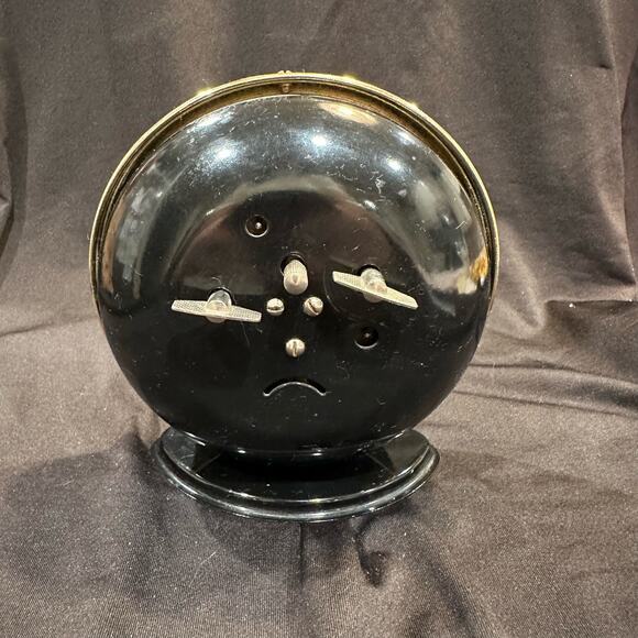 Vintage Spartus Big Bell Winding Alarm Clock Luminous Face Non working - Picture 3 of 10